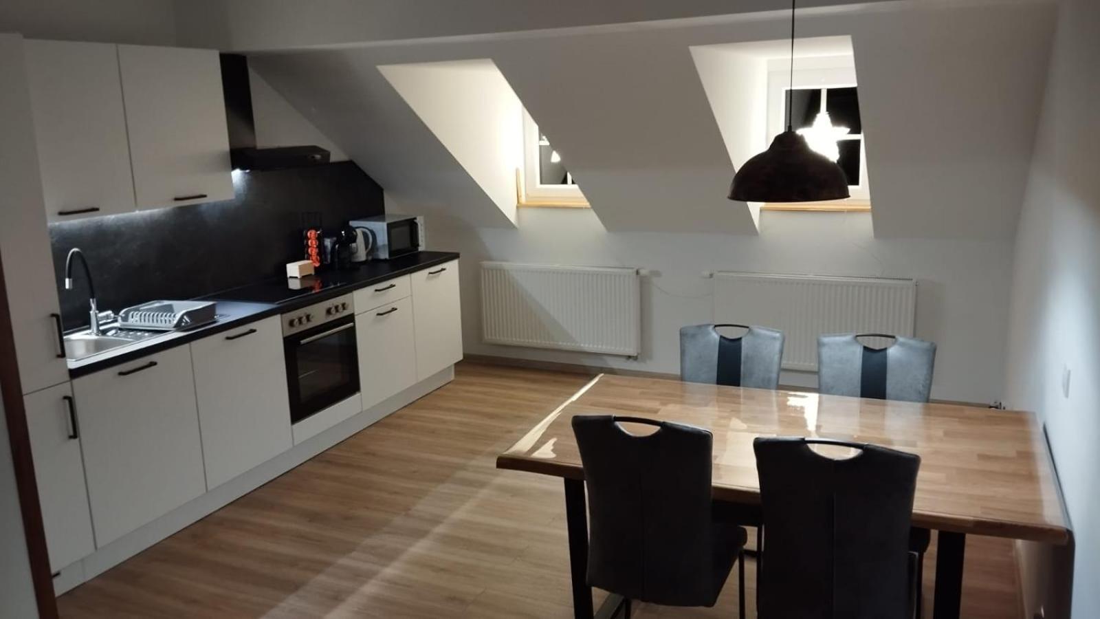 Apartman Albreit 3 亚希莫夫 外观 照片